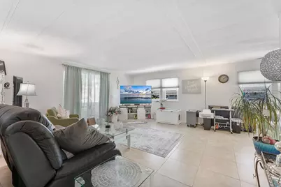 8702 Duchess Court E #352, Boynton Beach, FL 33436 - Photo 2