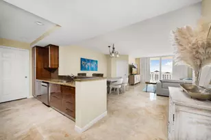 1819 SE 17th St, Fort Lauderdale, FL 33316 - Photo 2