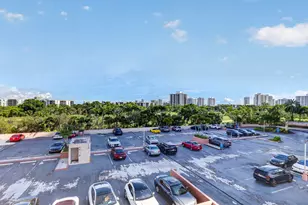20301 W Country Club Dr, Aventura, FL 33180 - Photo 24