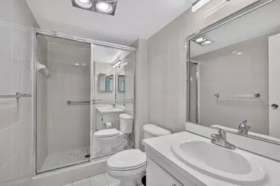 20301 W Country Club Drive #523, Aventura, FL 33180 - Photo 8