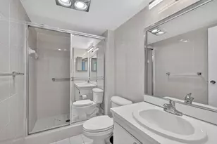 20301 W Country Club Dr, Aventura, FL 33180 - Photo 8