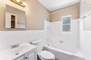 1142 NE 15th Ave, Fort Lauderdale, FL 33304 - Photo 6