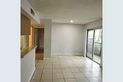 1227 SW 46th Avenue #305, Pompano Beach, FL 33069 - Photo 6
