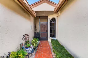 8284 Waterline Dr, Boynton Beach, FL 33472 - Photo 2