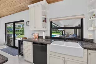 2750 NW 26th Ct, Boca Raton, FL 33434 - Photo 24
