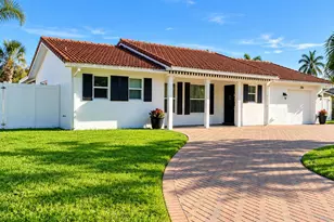 266 SW 12th St, Boca Raton, FL 33432 - Photo 2