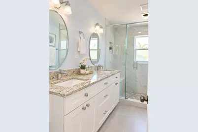 266 SW 12th Street, Boca Raton, FL 33432 - Photo 12