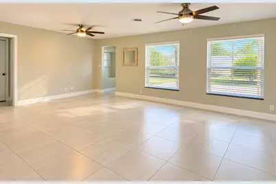 266 SW 12th Street, Boca Raton, FL 33432 - Photo 10