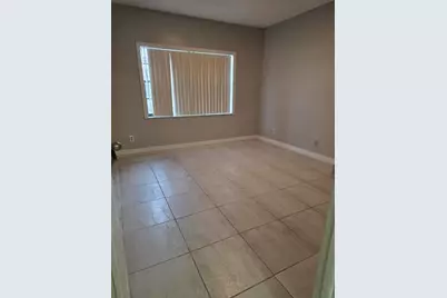 2000 NW 70th Lane, Margate, FL 33063 - Photo 14