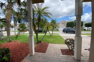 325 Berenger Walk, Royal Palm Beach, FL 33414 - Photo 6