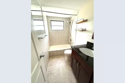 1100 NE 9th Avenue #202, Fort Lauderdale, FL 33304 - Photo 6