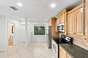 4153 Coral Springs Dr, Coral Springs, FL 33065 - Photo 6