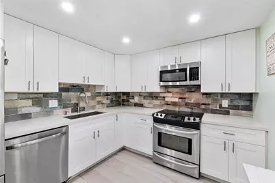 4261 W Palm Aire Drive #Unit 203, Pompano Beach, FL 33069 - Photo 10