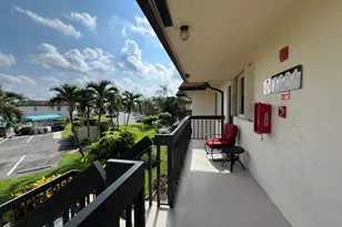 7281 Golf Colony Ct, Lake Worth, FL 33467 - Photo 4
