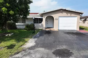 1271 NW 45th Ct, Deerfield Beach, FL 33064 - Photo 4