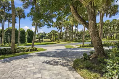 16132 Bridlewood Circle, Delray Beach, FL 33445 - Photo 4