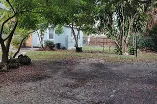 1831 Juno Rd, North Palm Beach, FL 33408 - Photo 8