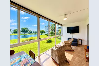 2103 Oakridge V #2103, Deerfield Beach, FL 33442 - Photo 10