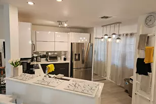 1460 SW 47th Ave, Deerfield Beach, FL 33442 - Photo 4