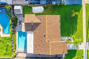 6911 SW 1st Ct, Margate, FL 33068 - Photo 4