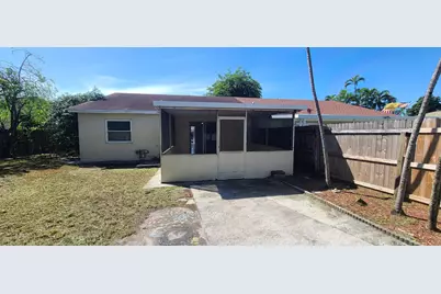 1769 Keenland Circle, West Palm Beach, FL 33415 - Photo 10