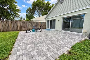 138 SW 159th Way, Sunrise, FL 33326 - Photo 32