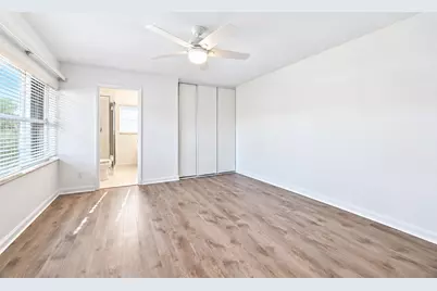 2864 SW Lakemont Place, Palm City, FL 34990 - Photo 16