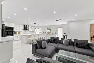 16820 SW 108th Ave, Miami, FL 33157 - Photo 8