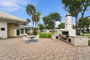 111 NW 25th Ct, Pompano Beach, FL 33064 - Photo 12