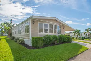93 N Warner Dr, Jensen Beach, FL 34957 - Photo 18