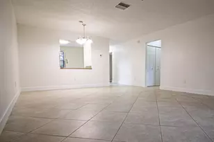 1303 Lakeview Dr E, Royal Palm Beach, FL 33411 - Photo 8