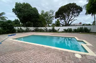 330 Cypress Dr, Lake Park, FL 33403 - Photo 2