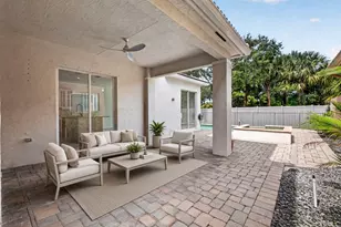 207 Isle Verde Way, Palm Beach Gardens, FL 33418 - Photo 6