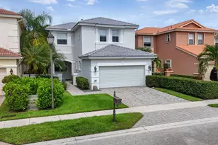 207 Isle Verde Way, Palm Beach Gardens, FL 33418 - Photo 2