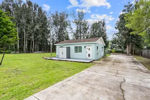 6368 Bishoff Rd, West Palm Beach, FL 33413 - Photo 2