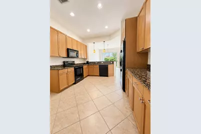 4730 S Prive Circle, Delray Beach, FL 33445 - Photo 2
