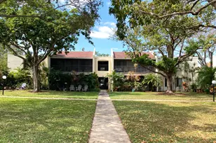 150 Pineview Rd, Jupiter, FL 33469 - Photo 2