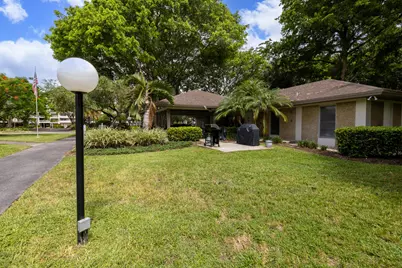 575 Oaks Lane #708, Pompano Beach, FL 33069 - Photo 30