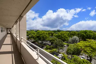 575 Oaks Ln, Pompano Beach, FL 33069 - Photo 22