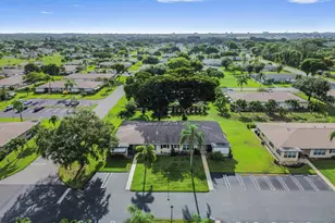 947 Circle Dr, Delray Beach, FL 33445 - Photo 14