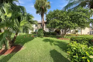 313 Pine Ridge Cir, Greenacres, FL 33463 - Photo 28