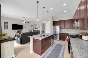 115 NW Berkeley Ave, Port Saint Lucie, FL 34986 - Photo 18