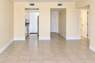 1500 Crescent Cir, Lake Park, FL 33403 - Photo 6