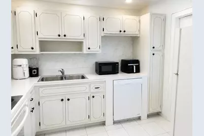 2200 Park Lane #107, Hollywood, FL 33021 - Photo 6