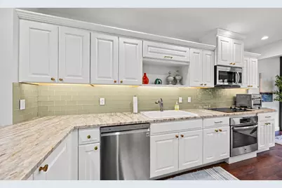 13254 Polo Club Road #C204, Wellington, FL 33414 - Photo 6