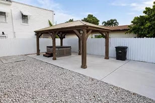4601 Garden Ave, West Palm Beach, FL 33405 - Photo 10