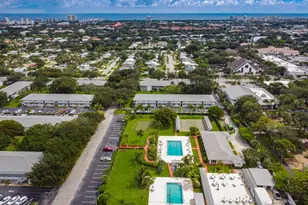 8 Garden St, Tequesta, FL 33469 - Photo 24