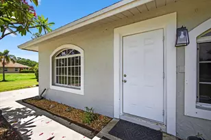 17354 64th Pl N, Loxahatchee, FL 33470 - Photo 4