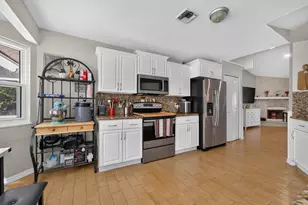 17546 Prado Blvd, The Acreage, FL 33470 - Photo 8
