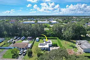 2708 Cherokee Ct, West Palm Beach, FL 33406 - Photo 4